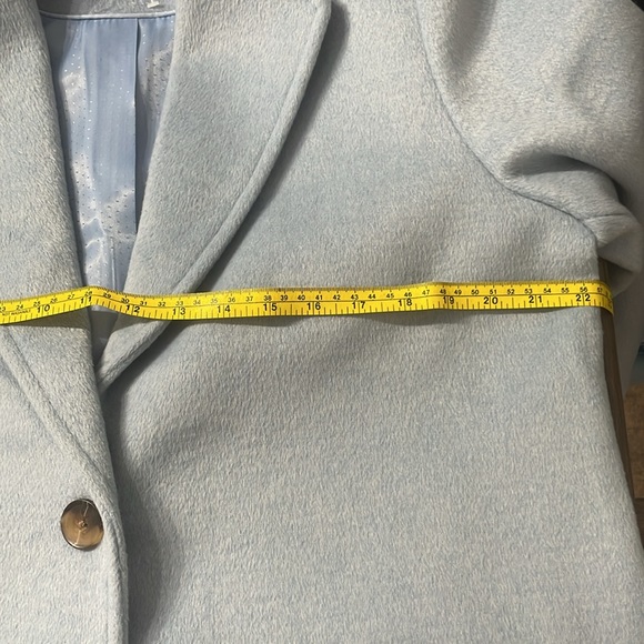 Halston baby blue coat - Picture 5 of 5